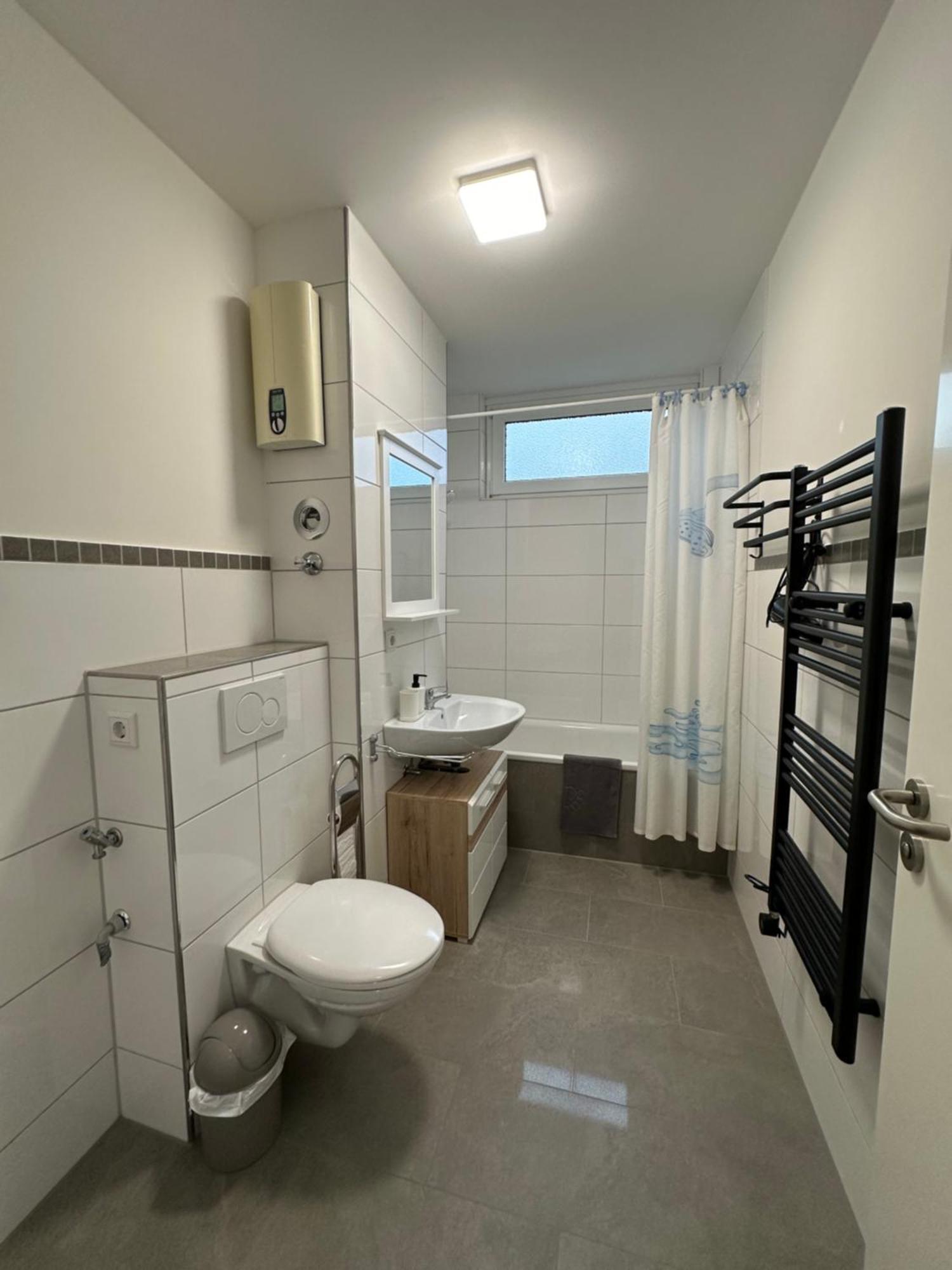 Olis Appartement In Neuss Luaran gambar